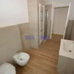 Rent 3 bedroom apartment of 95 m² in Imbersago