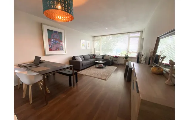 Huur 3 slaapkamer appartement van 85 m² in Populierenbuurt