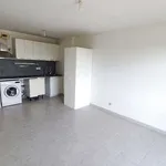 Rent 3 bedroom apartment of 52 m² in Marseille