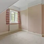 Rent 5 bedroom house in South East England