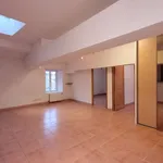 Rent 3 bedroom apartment of 58 m² in Foix