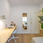 Rent a room of 136 m² in barcelona