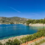 Rent 1 bedroom apartment of 14 m² in SUR MER