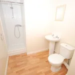 Rent 6 bedroom flat in West Midlands