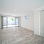 Rent 3 bedroom apartment in Cloverdale