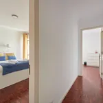 Rent 3 bedroom apartment in Lisbon