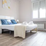 Rent 4 bedroom apartment in madrid