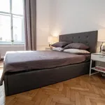 Rent 3 bedroom apartment of 83 m² in Budapest