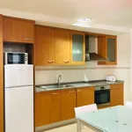 Alquilo 2 dormitorio apartamento de 581 m² en Zaragoza