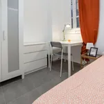 Rent 5 bedroom apartment in Valencia