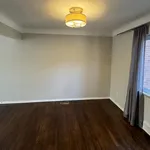 Rent 2 bedroom apartment of 93 m² in Oakland