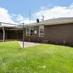 Rent 4 bedroom house in Creswick