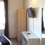 Rent a room of 140 m² in barcelona