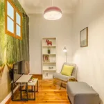 Rent a room in lisbon