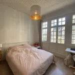 Appartement de 80 m² avec 1 chambre(s) en location à Leuven