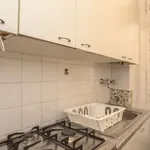 Rent a room of 60 m² in milan