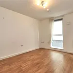 Rent 2 bedroom flat in Woking