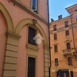 Rent 3 bedroom apartment of 90 m² in Modena