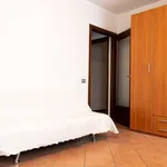 Rent 2 bedroom apartment in milan