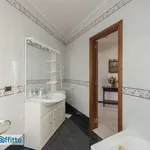 Rent 5 bedroom apartment of 140 m² in Taranto