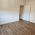 Affitto 3 camera appartamento di 87 m² in Brescia