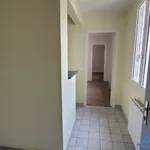 Appartement de 38 m² avec 2 chambre(s) en location à La Chatre