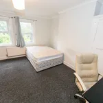 Rent 7 bedroom house in Leeds