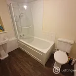 Rent 2 bedroom flat in Aberdeen