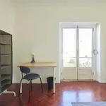 Rent a room in lisbon