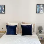 Rent a room in lisbon