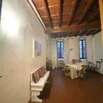 Rent 4 bedroom apartment of 75 m² in Florence