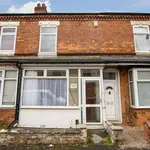 Rent 3 bedroom flat in West Midlands