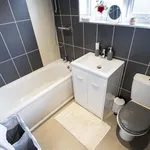 Rent 5 bedroom flat in West Midlands