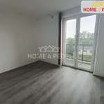 Pronajměte si 3 ložnic/e byt o rozloze 66 m² v Nová Ves