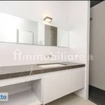 Rent 2 bedroom apartment of 70 m² in Milan