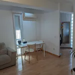 Rent 3 bedroom apartment of 95 m² in seville