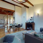 Rent 2 bedroom apartment of 1184 m² in Geneva