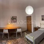 Rent 4 bedroom apartment of 92 m² in Castelraimondo