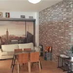 Rent 4 bedroom apartment in Barcelona