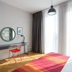 Rent 4 bedroom apartment of 136 m² in Berlin