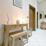 Rent 5 bedroom apartment of 90 m² in Bologna