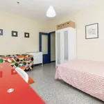 Rent 5 bedroom apartment in Valencia