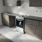 Flat to rent in Dallow Road, Luton LU1