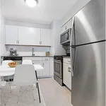 Rent 4 bedroom apartment in Manhattan