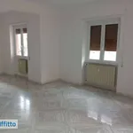 Rent 4 bedroom apartment of 143 m² in Rome