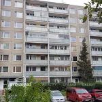 Pronajměte si 4 ložnic/e byt o rozloze 91 m² v Prague