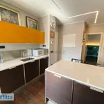 Rent 5 bedroom apartment of 78 m² in Genoa