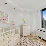 Rent 2 bedroom apartment of 89 m² in New York