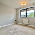 Rent 2 bedroom flat in East Midlands