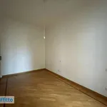 Rent 3 bedroom apartment of 70 m² in Milan